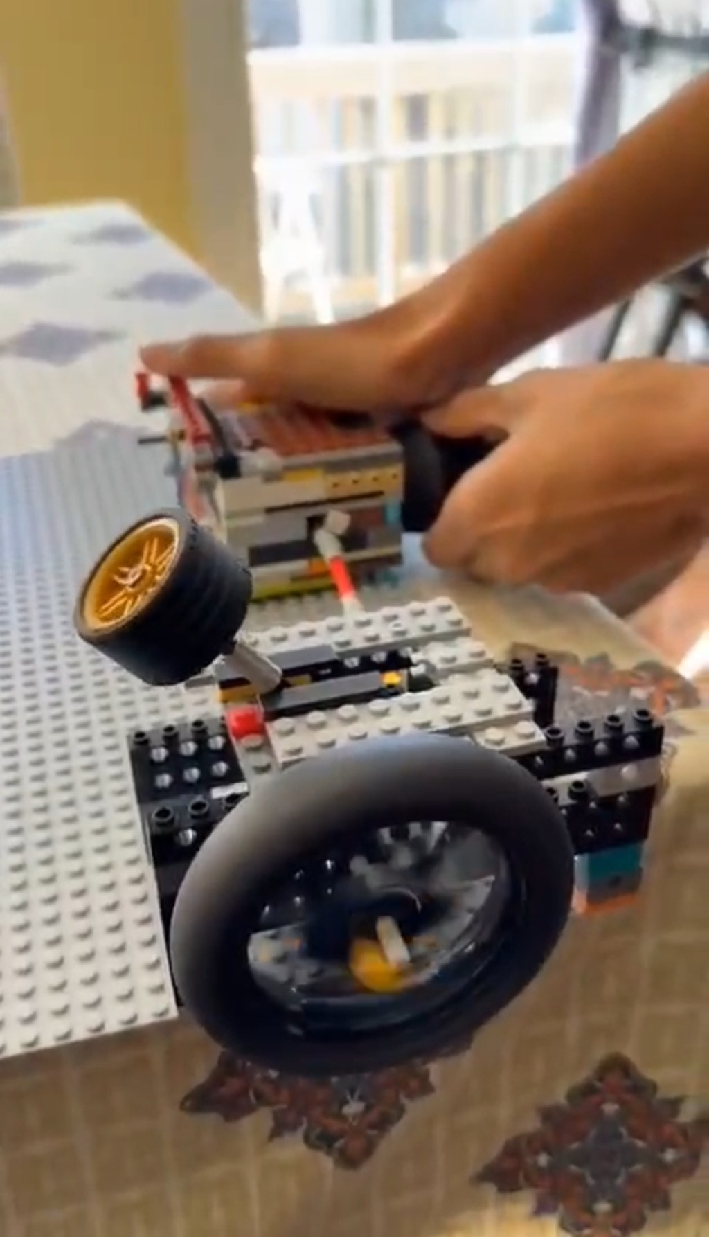 My 3 speed gearbox powered by my 6000+ RPM Lego turbine vacuum&nbsp;engine